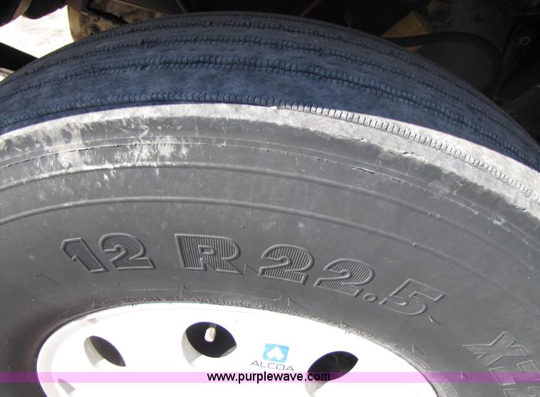 image for item A4628 1994 Peterbilt 378 dump truck