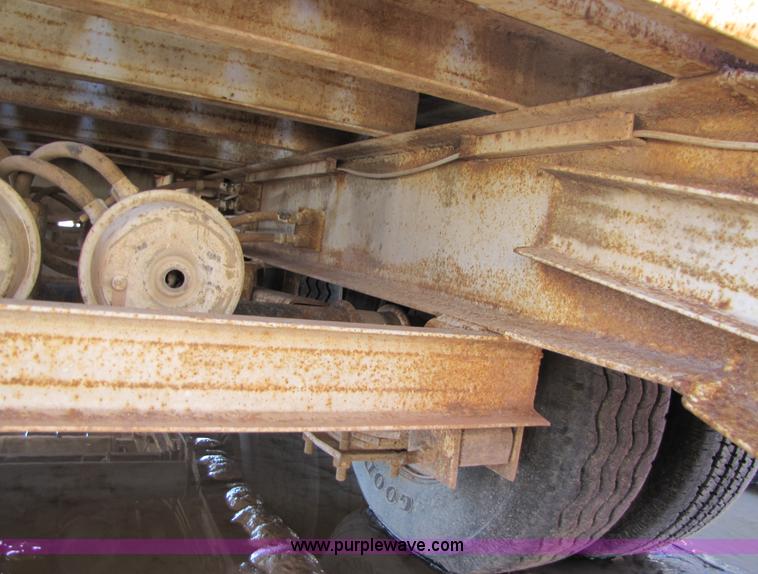 image for item A4630 1993 Belshe T-24AP 24' flatbed trailer