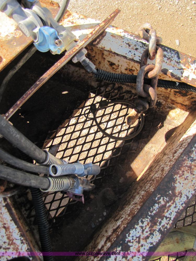 image for item A4630 1993 Belshe T-24AP 24' flatbed trailer