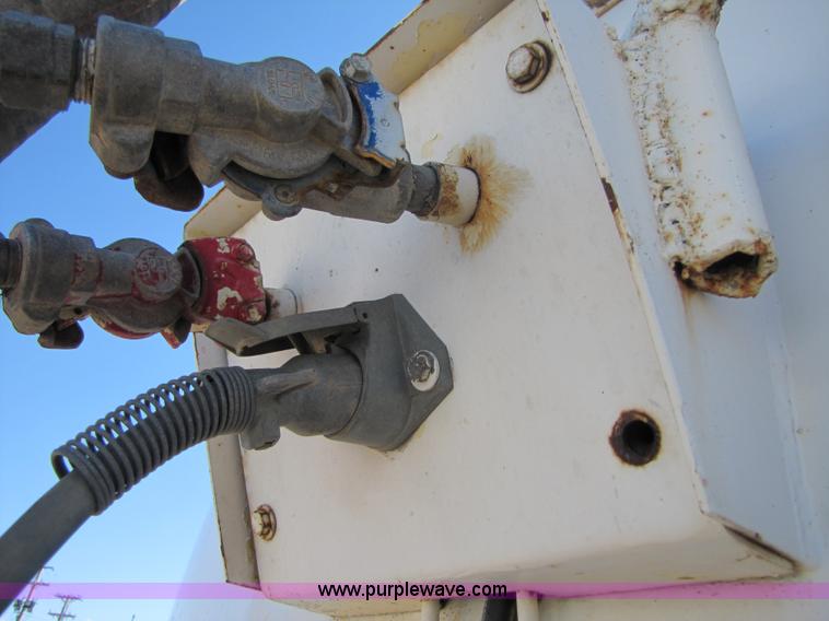 image for item A4632 1979 shop built 150 barrel vacuum trailer