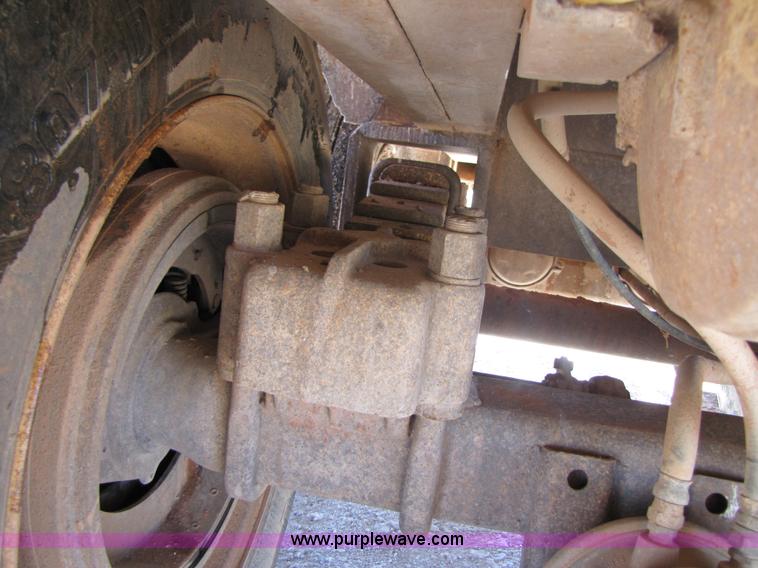 image for item A4632 1979 shop built 150 barrel vacuum trailer