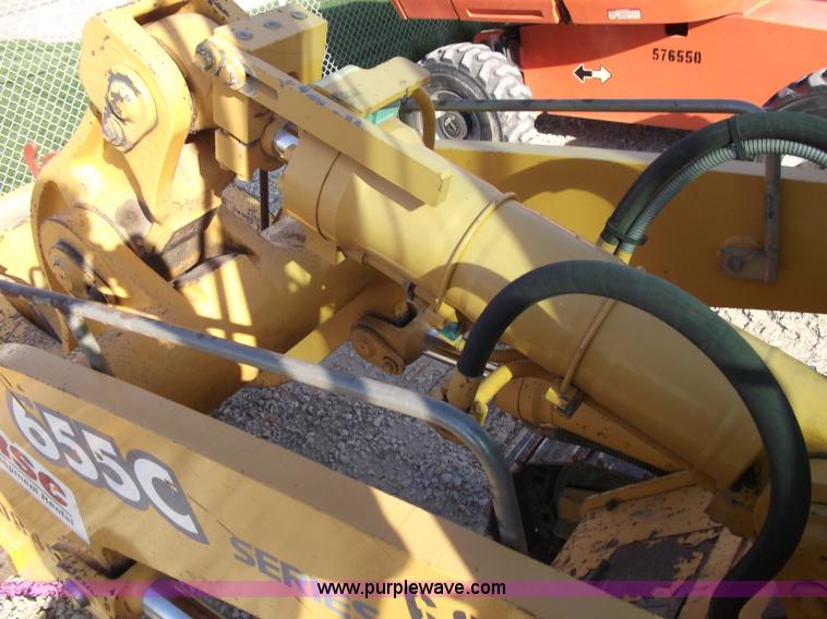image for item B5023 2006 John Deere 655C Series II track loader
