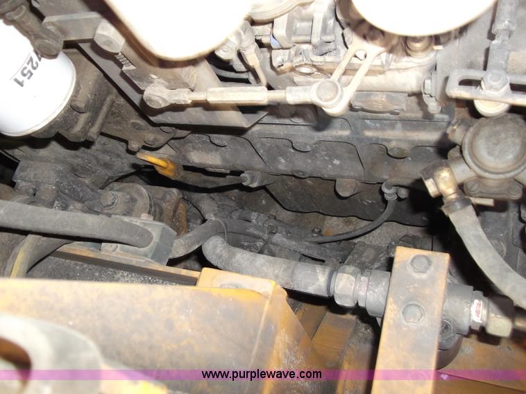 image for item B5023 2006 John Deere 655C Series II track loader