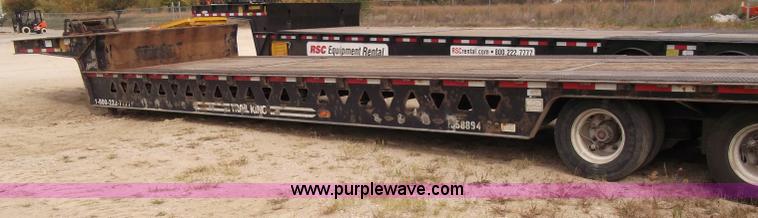 image for item B5024 2005 Trail King TK70HT Hydra Tail 48' trailer