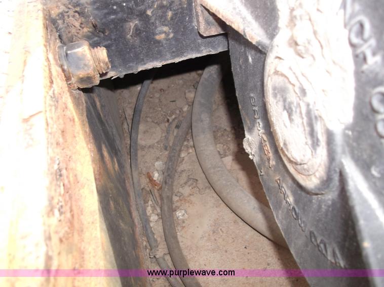 image for item B5024 2005 Trail King TK70HT Hydra Tail 48' trailer