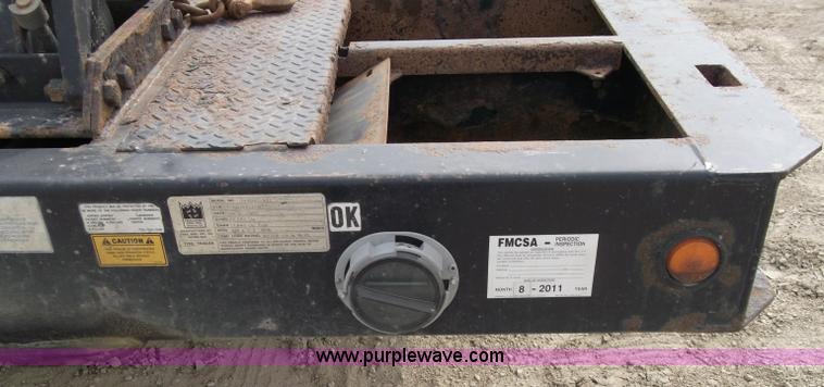 image for item B5024 2005 Trail King TK70HT Hydra Tail 48' trailer