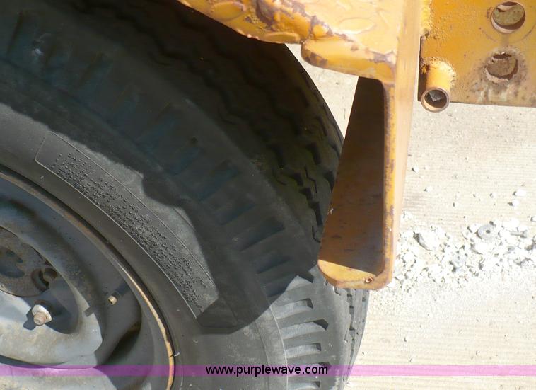 image for item B6007 Swanston RJ300 pavement grinder