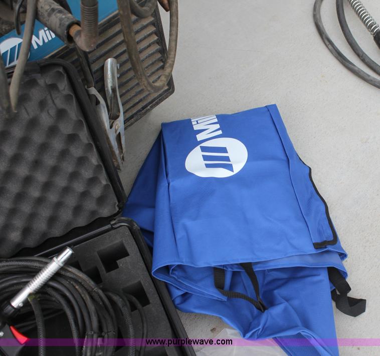 image for item B8518 Miller Millermatic 210 wire feed welder