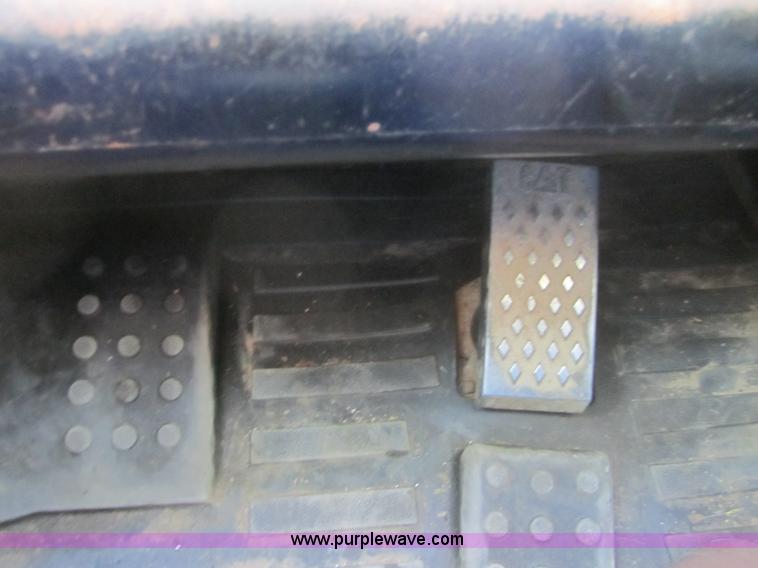 image for item C5020 2007 Caterpillar 287B track skid steer