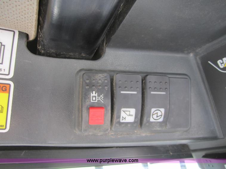 image for item C5020 2007 Caterpillar 287B track skid steer