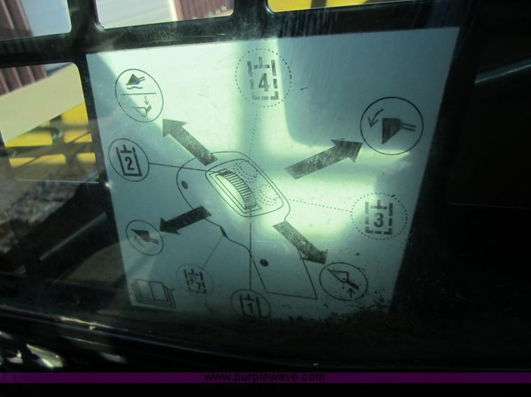 image for item C5020 2007 Caterpillar 287B track skid steer