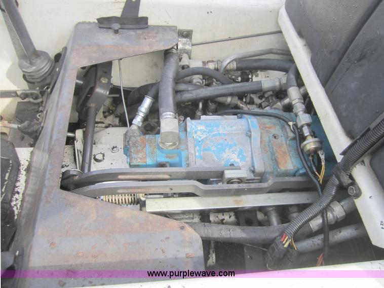 image for item C5060 Bobcat 743 skid steer