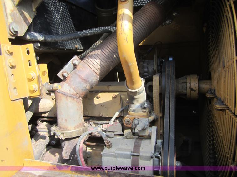 image for item C5107 1996 Caterpillar 953C track loader