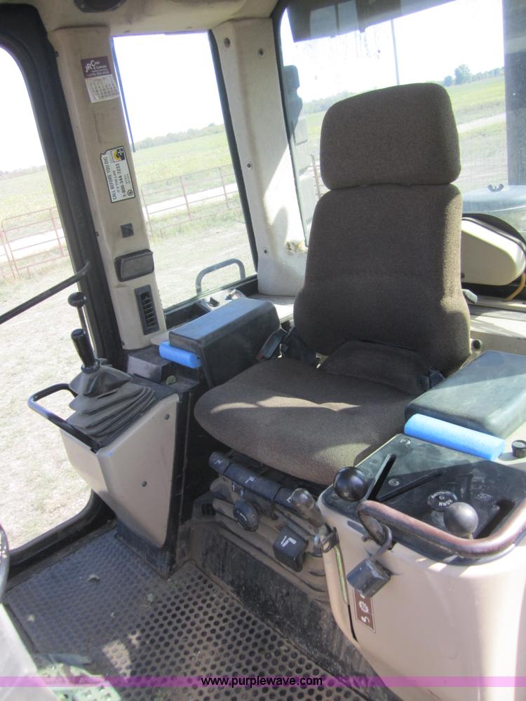 image for item C5107 1996 Caterpillar 953C track loader