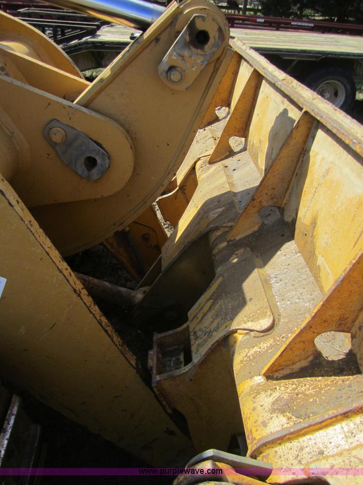 image for item C5107 1996 Caterpillar 953C track loader