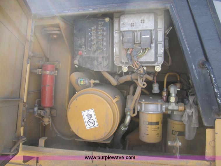 image for item C5107 1996 Caterpillar 953C track loader