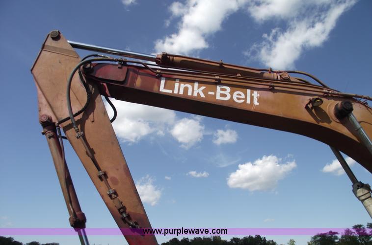 image for item C5558 1988 Link-Belt LS3400C Series II excavator