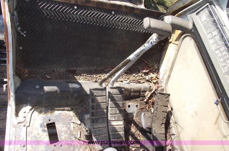 image for item C5558 1988 Link-Belt LS3400C Series II excavator