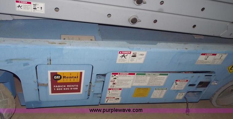 image for item C5572 Genie GS2646 electric scissor lift