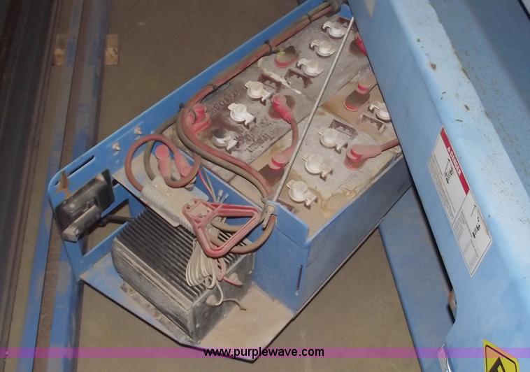 image for item C5572 Genie GS2646 electric scissor lift