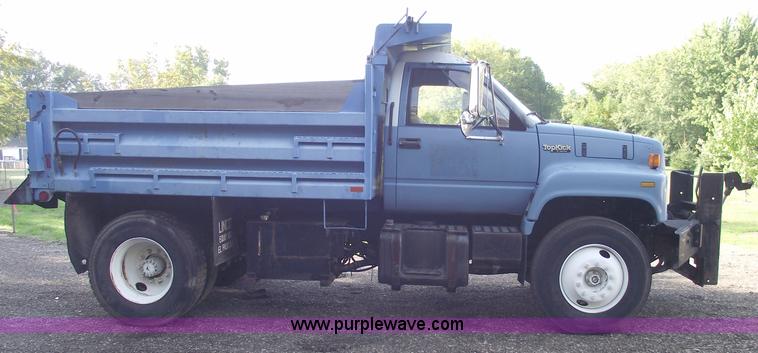 image for item C5586 1992 GMC TopKick single axle dump truck