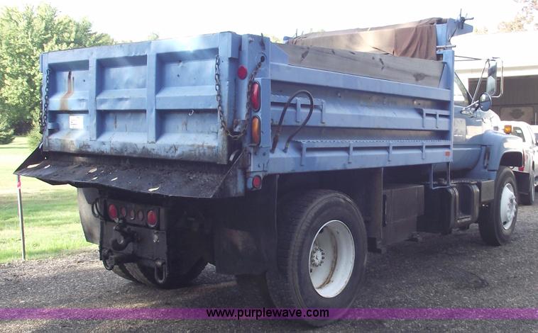 image for item C5586 1992 GMC TopKick single axle dump truck