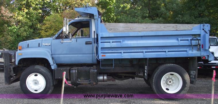 image for item C5586 1992 GMC TopKick single axle dump truck