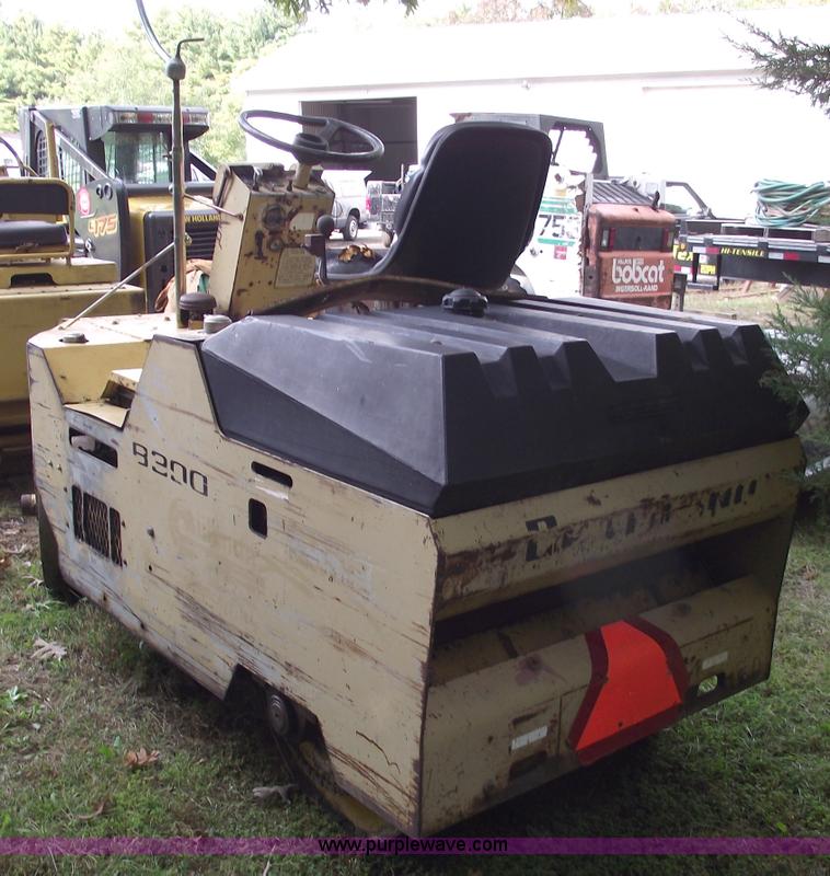 image for item C5589 Beuthling B300 split drum vibratory roller