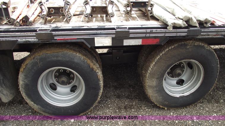 image for item C5598 2008 Big Tex 25' tandem axle trailer