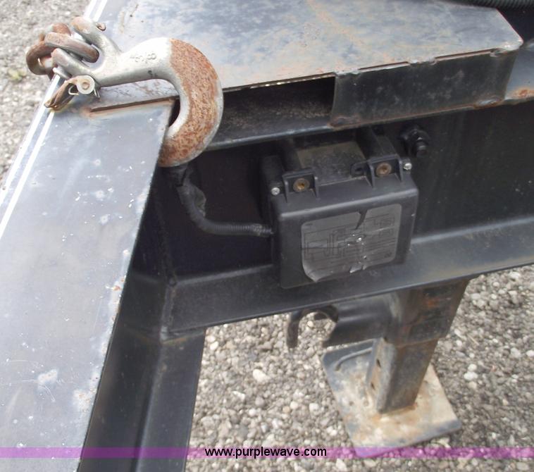 image for item C5598 2008 Big Tex 25' tandem axle trailer