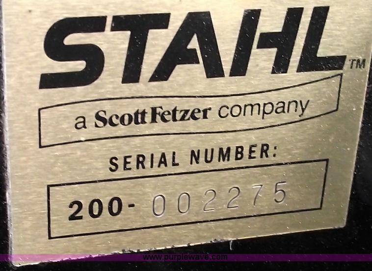 image for item C5607 2000 Chevrolet C3500 LS service truck