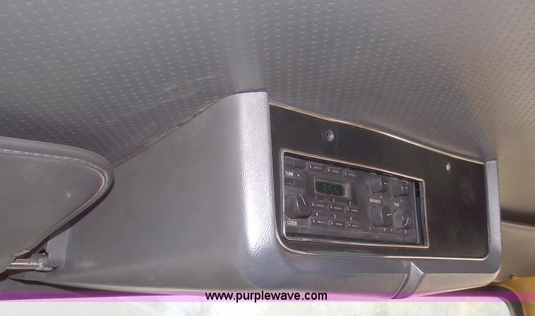 image for item C5620 1988 Ford L9000 dump truck