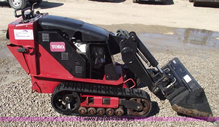 image for item C5627 2004 Toro Dingo TX413 compact track loader