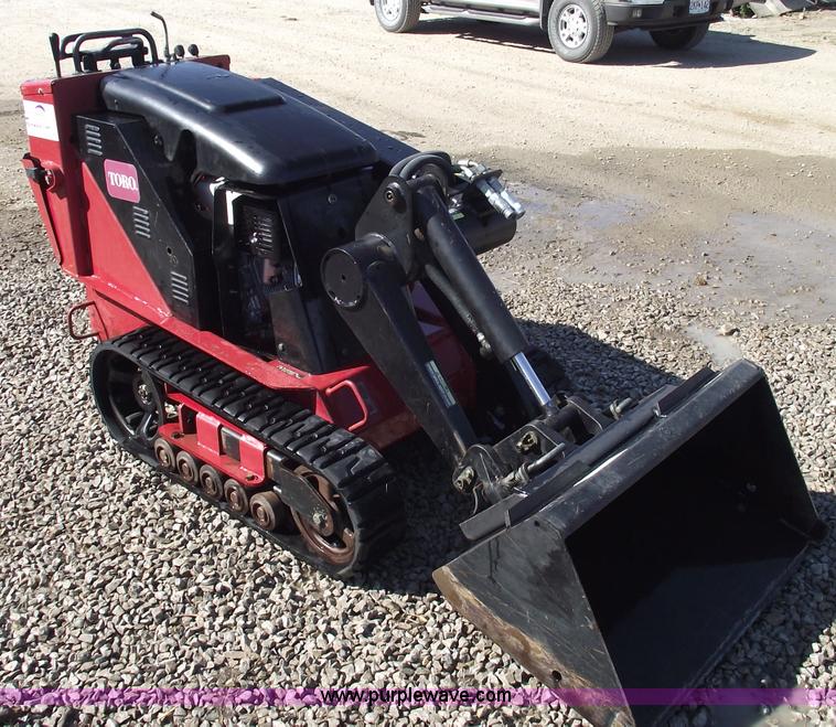 image for item C5627 2004 Toro Dingo TX413 compact track loader