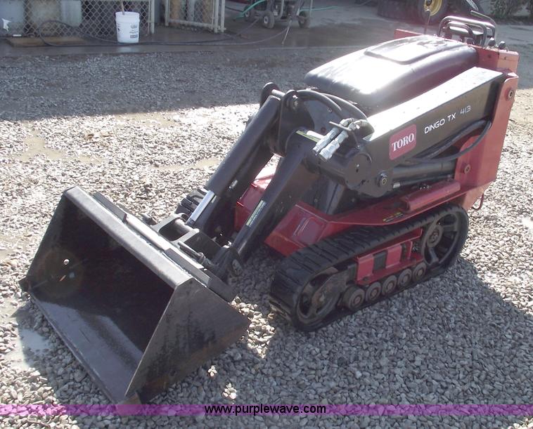 image for item C5627 2004 Toro Dingo TX413 compact track loader