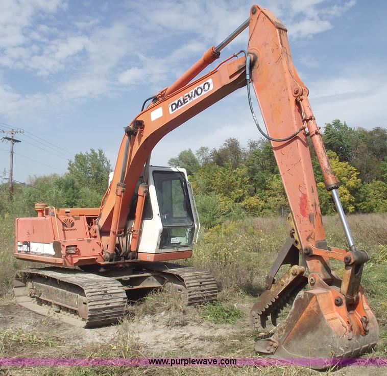 image for item C5652 1999 Daewoo Solar 130 III excavator