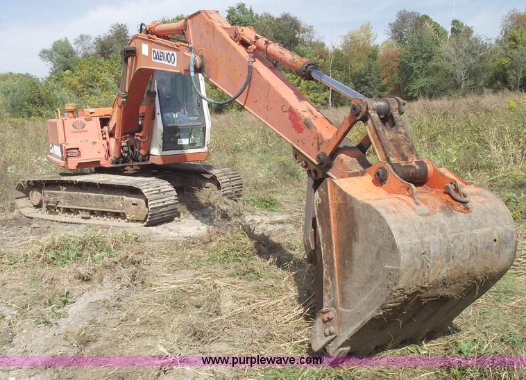 image for item C5652 1999 Daewoo Solar 130 III excavator