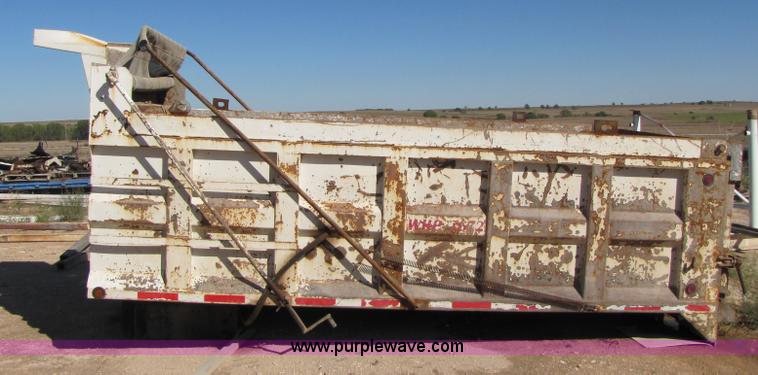 image for item C9540 15' steel dump bed