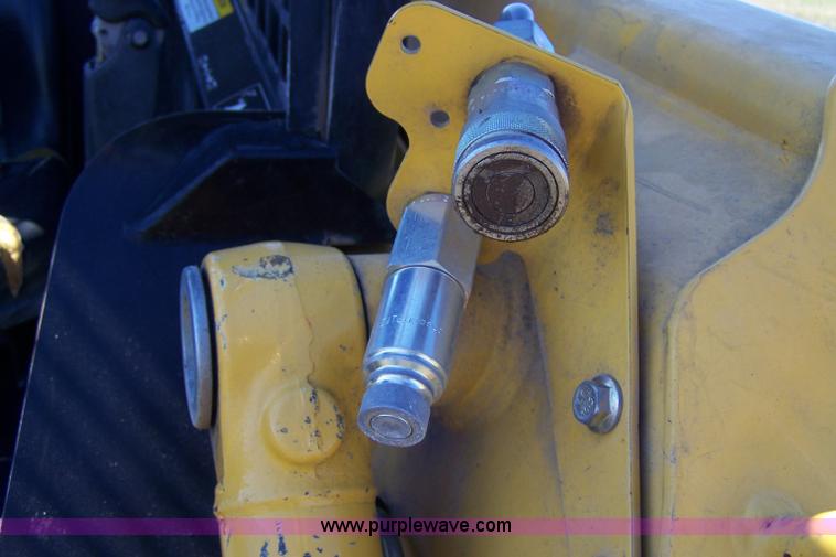 image for item D8530 1999 John Deere 250 skid steer