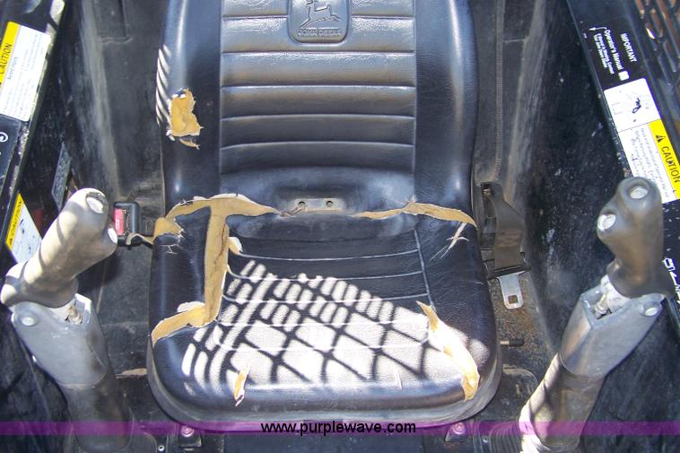 image for item D8530 1999 John Deere 250 skid steer
