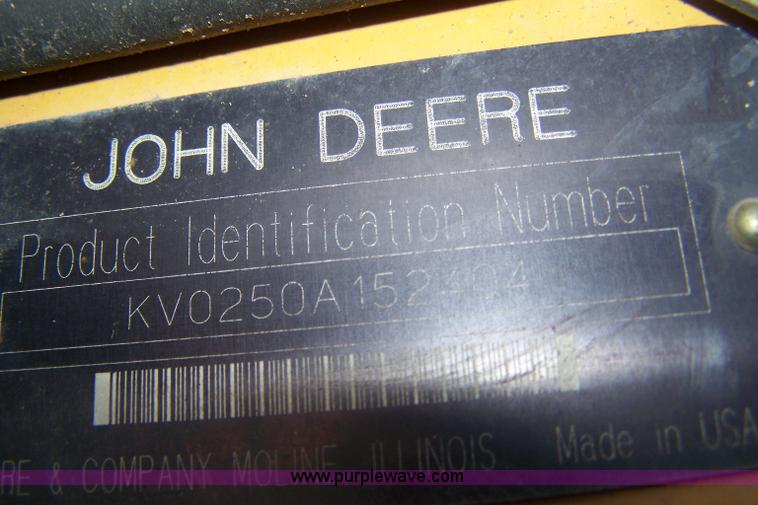 image for item D8530 1999 John Deere 250 skid steer