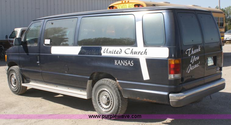 image for item A2475 1992 Ford E350 XLT van