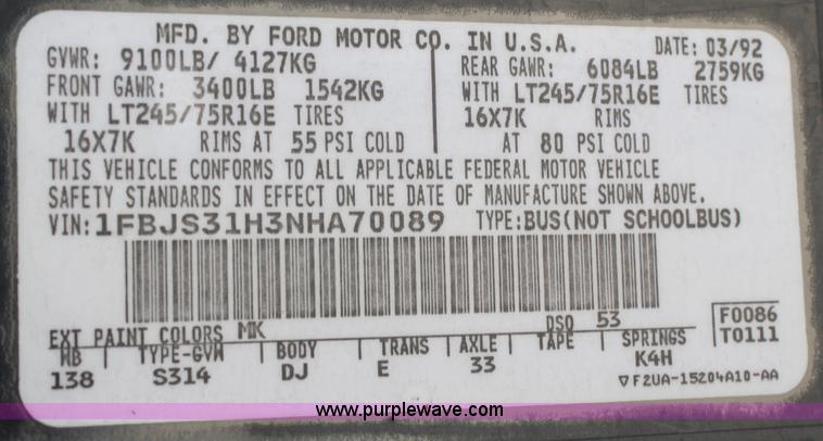 image for item A2475 1992 Ford E350 XLT van