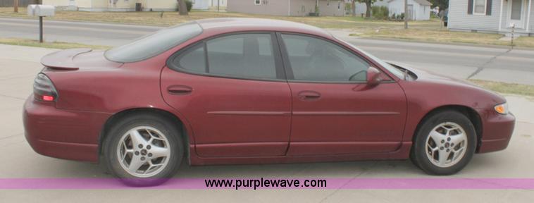 image for item A2862 2001 Pontiac Grand Prix GT