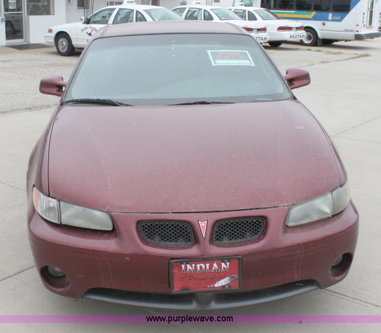 image for item A2862 2001 Pontiac Grand Prix GT