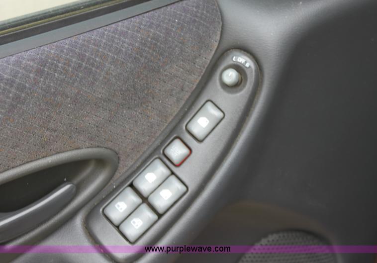 image for item A2862 2001 Pontiac Grand Prix GT