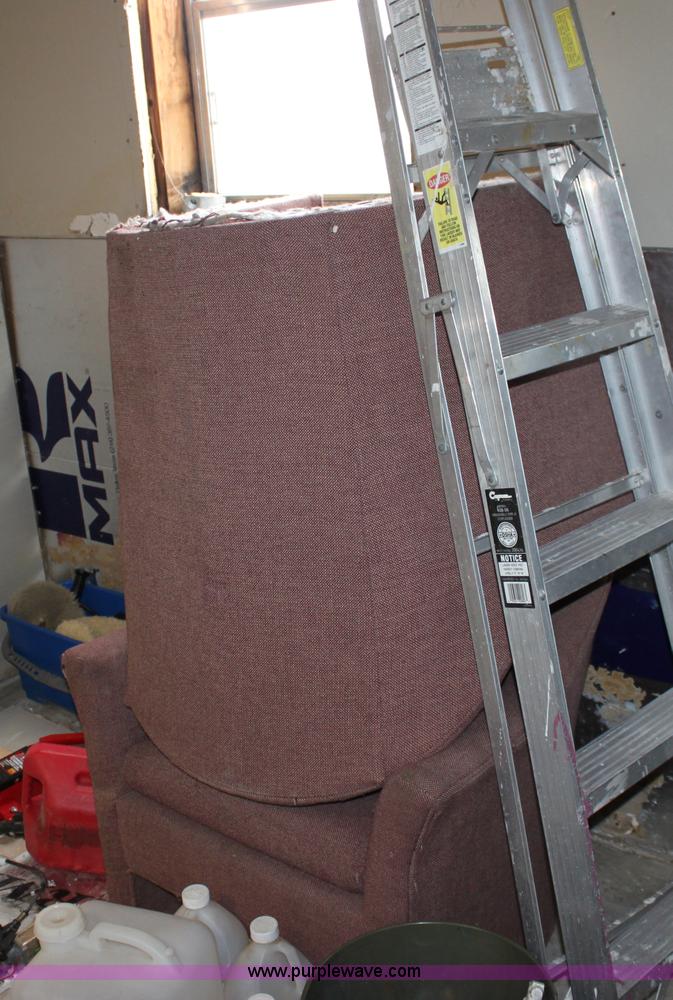 image for item A2865 Assorted patrol car equipment