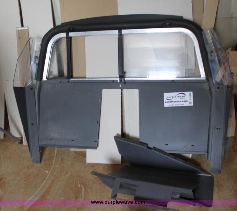 image for item A2866 Police car cab divider