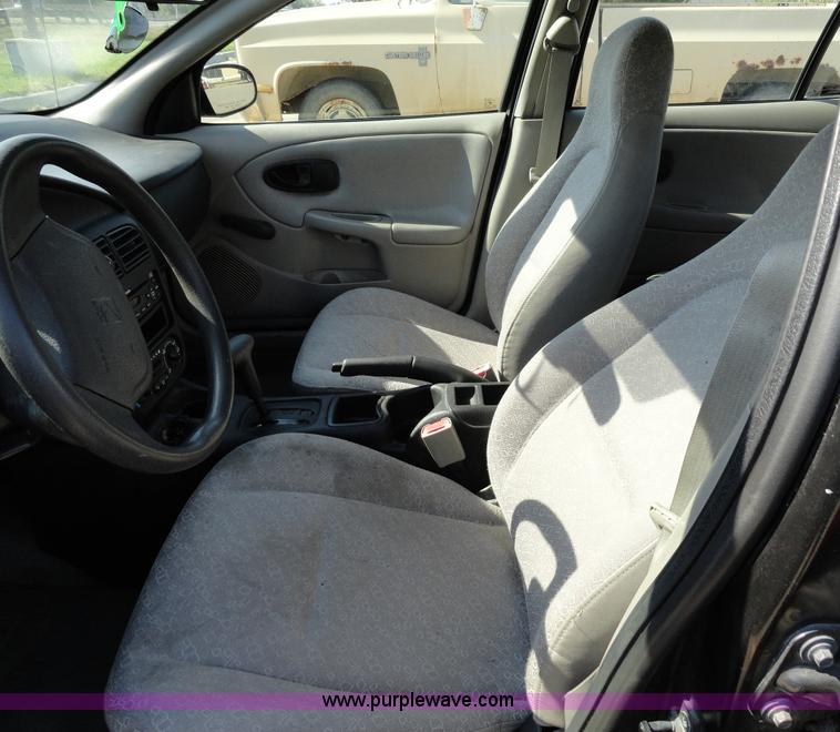 image for item A3184 2000 Saturn SL1