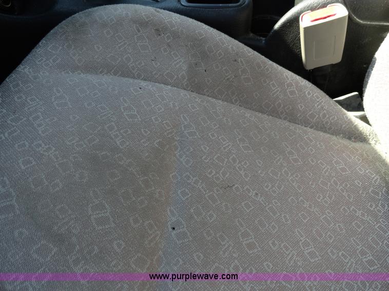 image for item A3184 2000 Saturn SL1